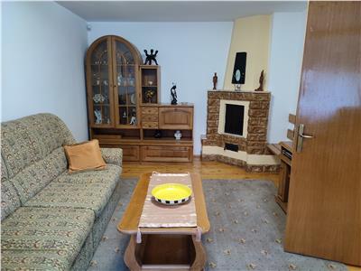 VILA 5 CAMERE, FARA CURTE, GARAJ, CENTRAL, ZONA LIVADA POSTEI