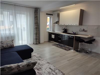 GARSONIERA CU BALCON SI GRADINA PROPRIE IN TRACTORUL